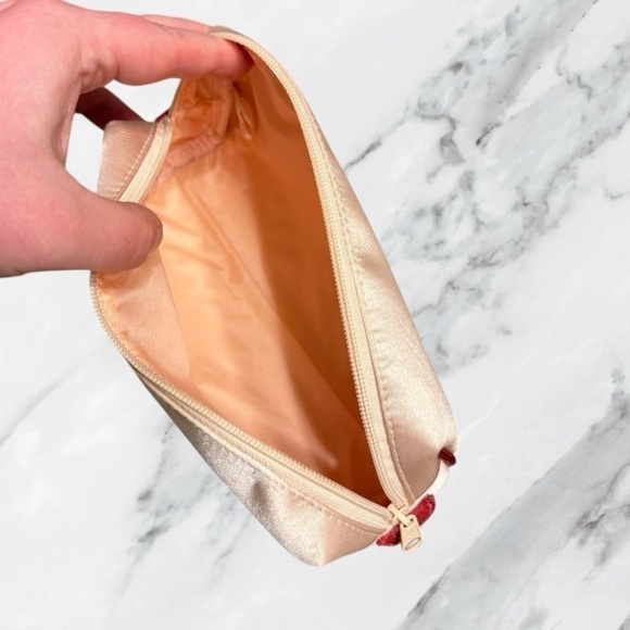 Chanel Parfums Cosmetic Bag Travel Makeup Pouch Cream Beige Peach - Picture 10 of 11